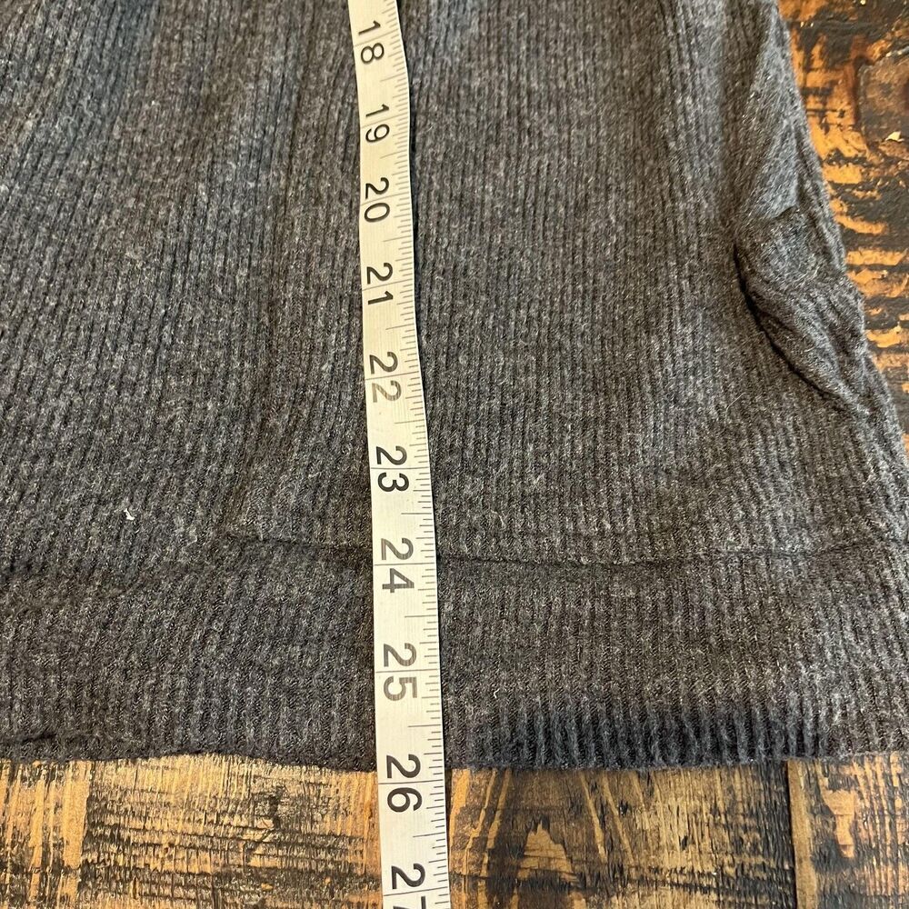 Velvet by Graham & Spencer Cardigan Womens Medium Open Front Pockets Sweater​ - Picture 7 of 7